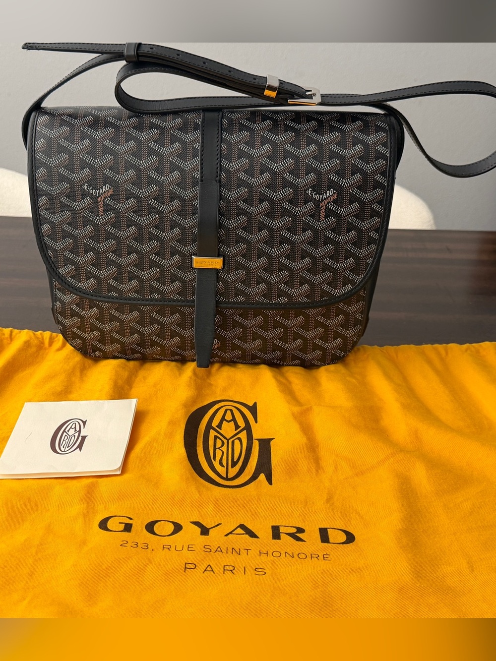 Auth💯GOYARD BELVEDERE II MESSENGER MM BAG